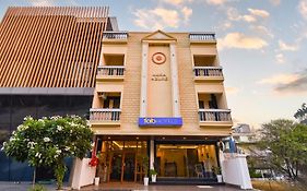 Fabhotel Aura Azure, Mahalaxmi Nagar